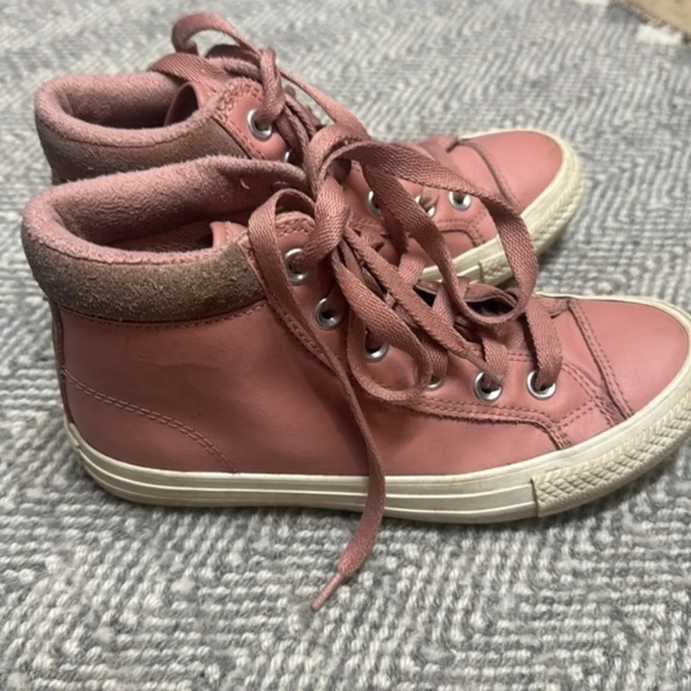 Converse Chuck Taylor All‎ Star Berkshire fleece lined Hi Pink Leather Size 3